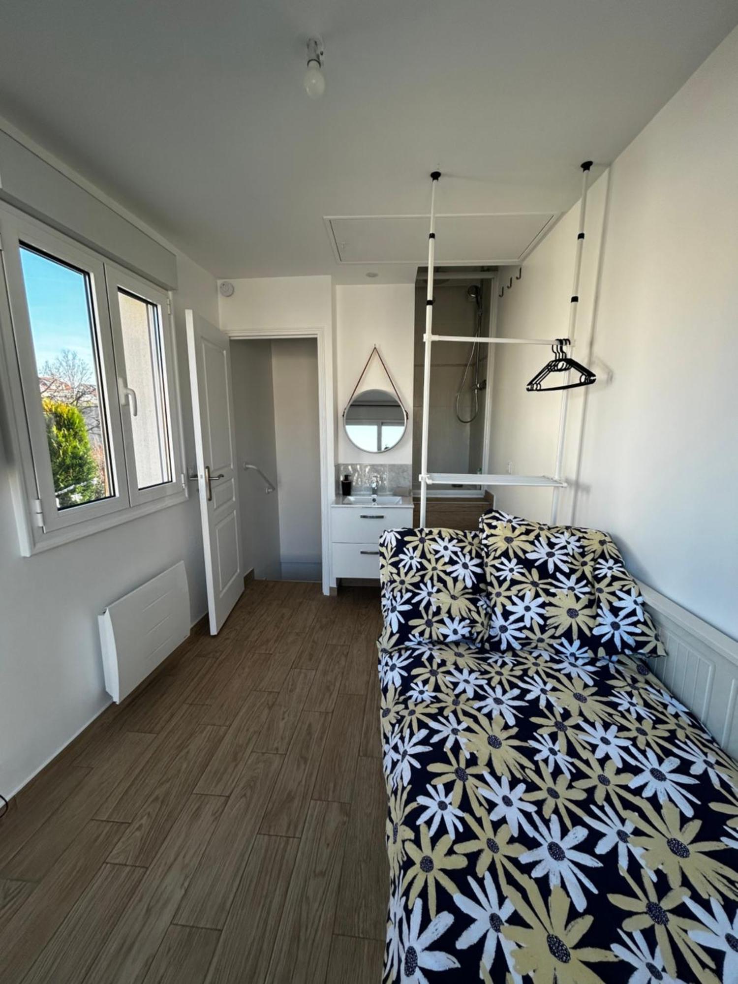 Maison Duplex Mont Valerien Apartment *